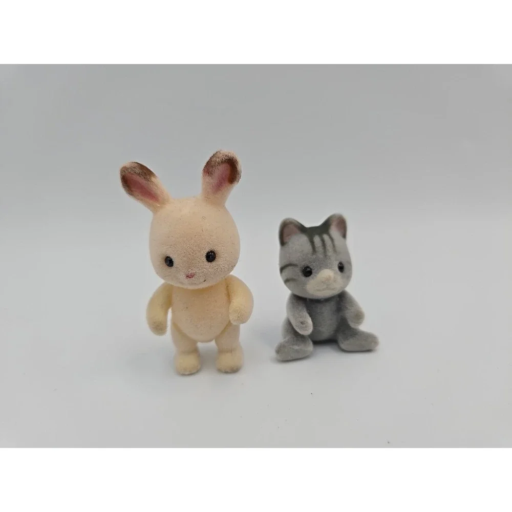 Sylvanian Families Calico Critters Striped Cat Sylvania Park Baby & Choco Rabbit